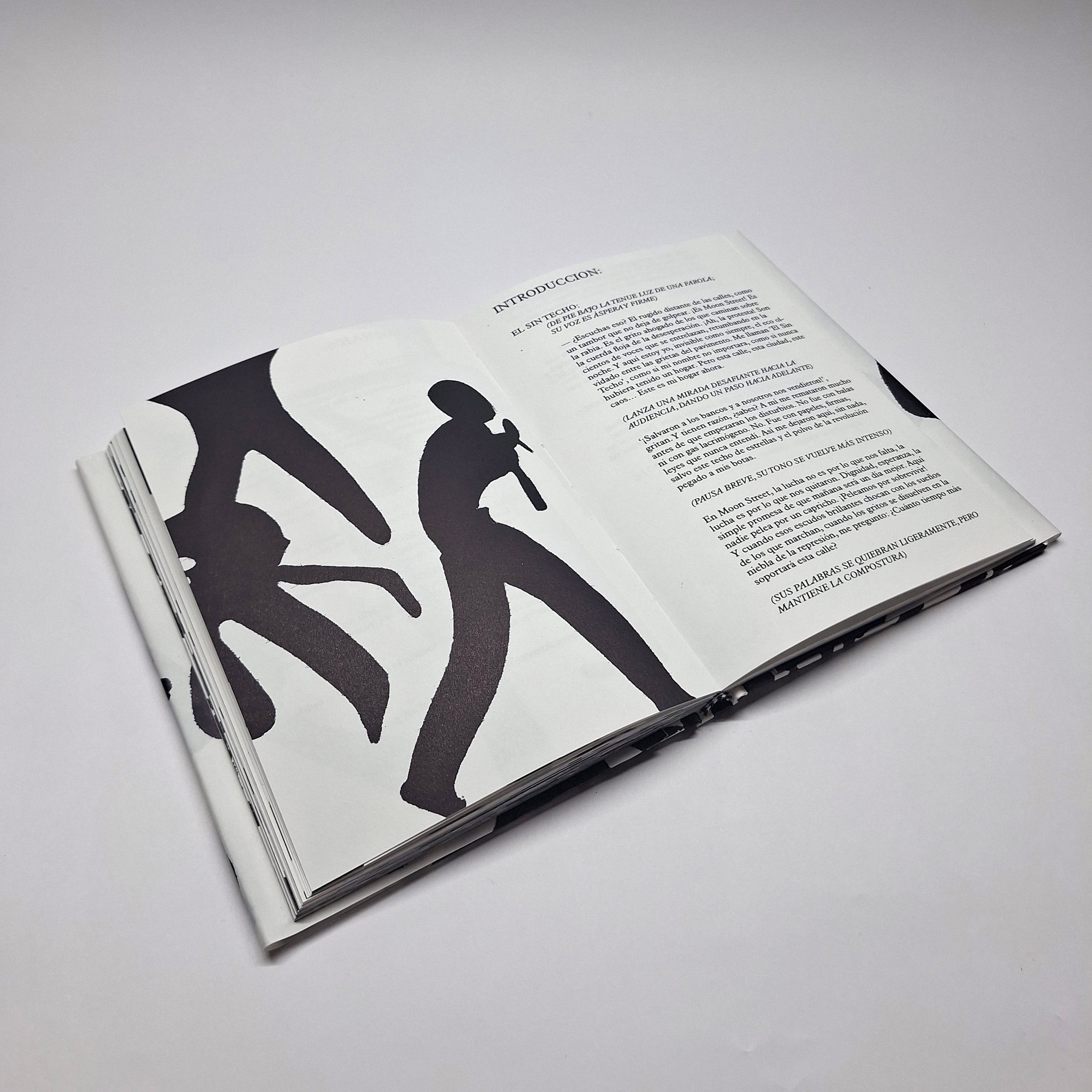 Estudio Amorales – Riots on the Moon (Book)